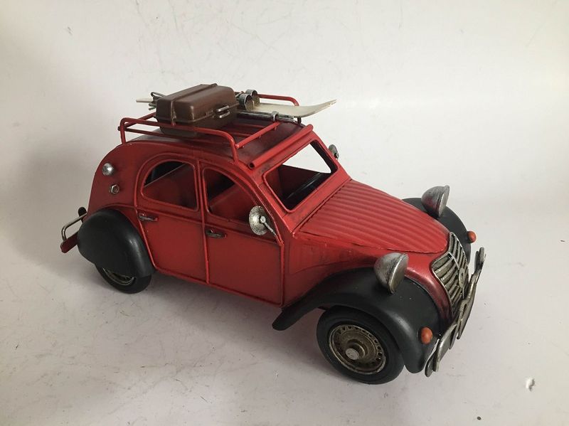 Citroen 2CV m/ski og bagasje