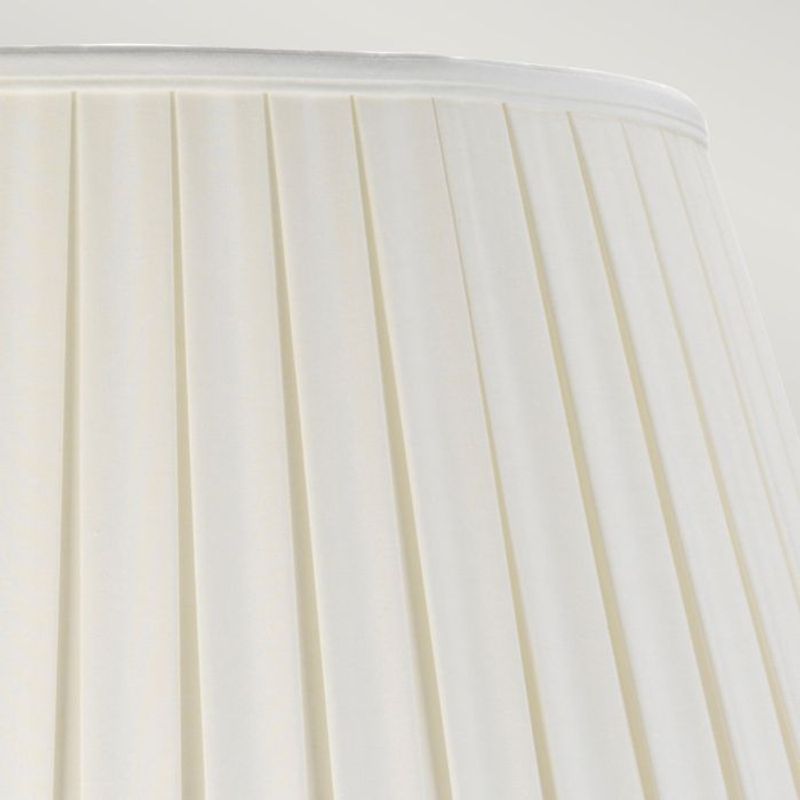 Dalian - Bordlampe m/kremhvit skjerm